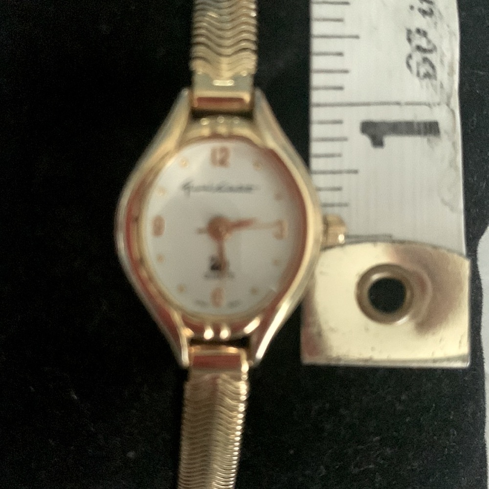 💥Gloria Vanderbilt Wrist Watch💥 - Picture 2 of 5